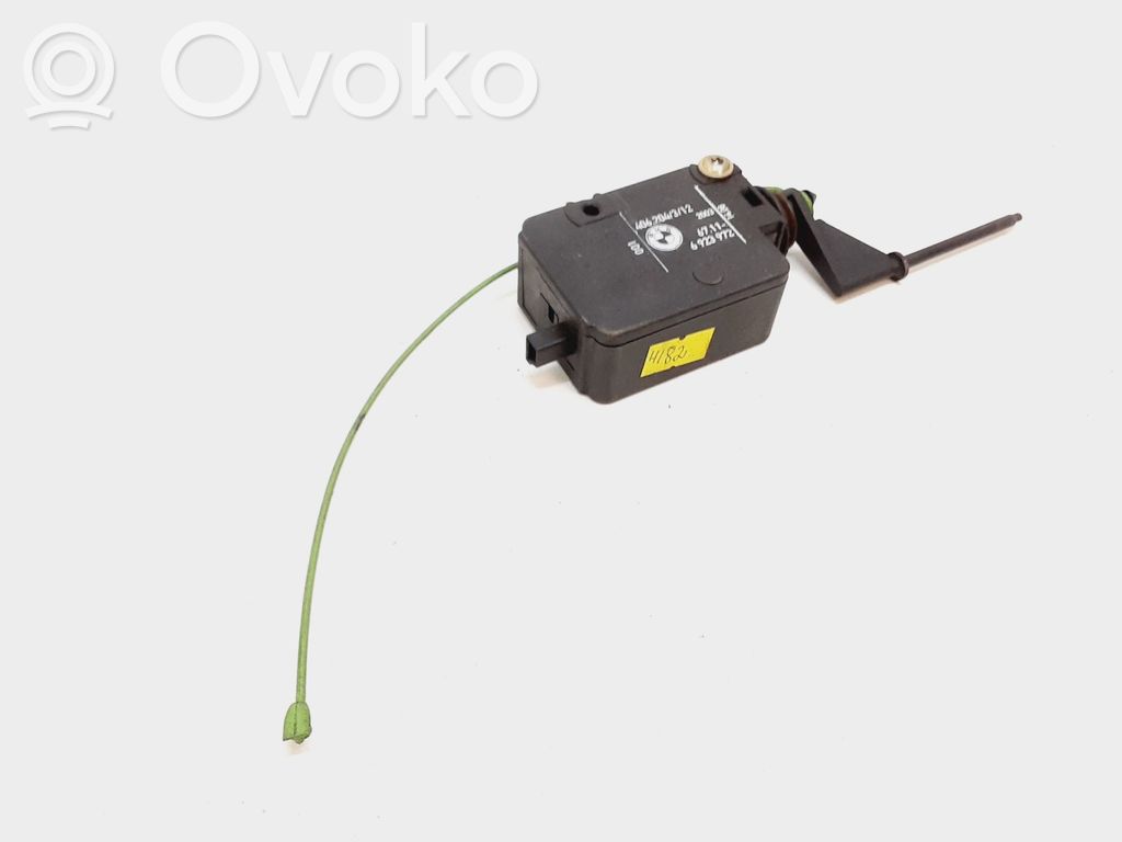 BMW 7 E65 E66 Fuel tank cap lock 