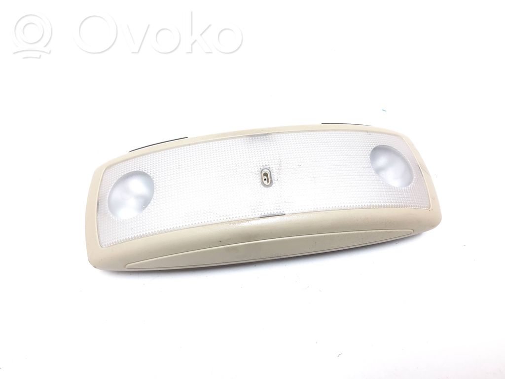 Volvo S80 Luz del asiento trasero 