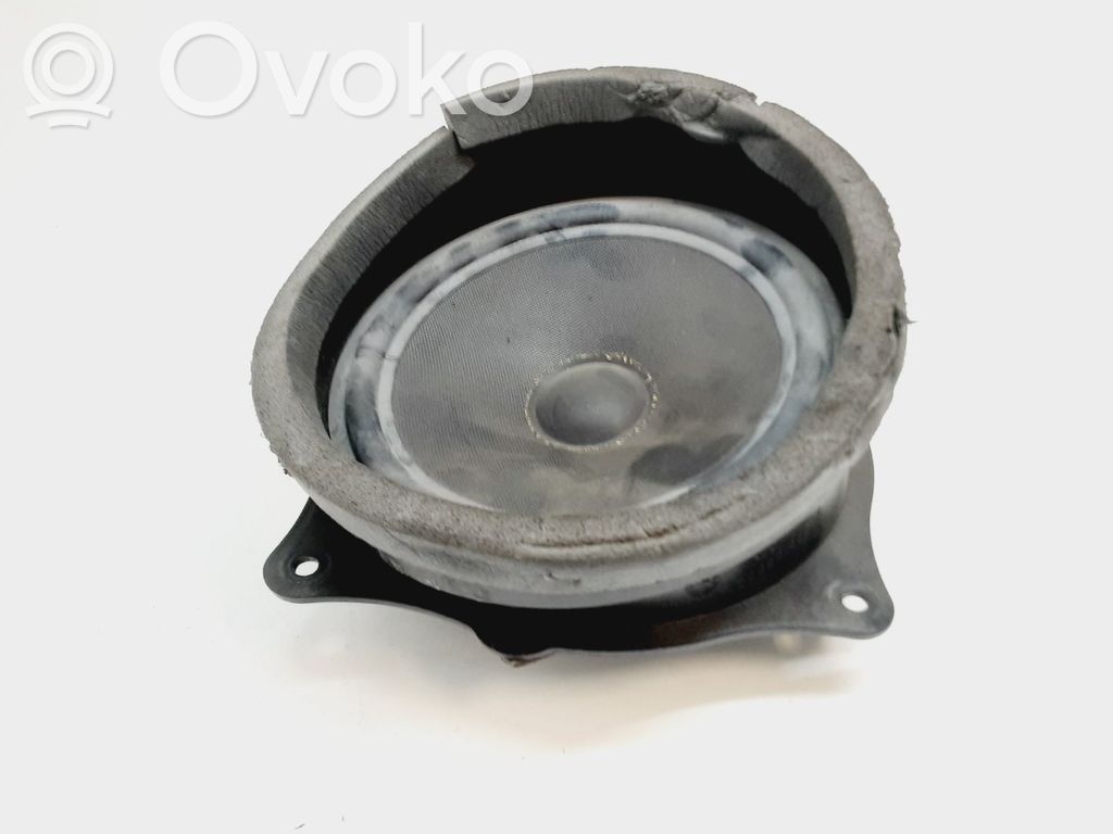 BMW X5 E53 Rear door speaker 