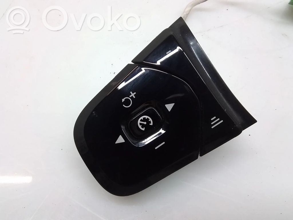 Volvo XC90 Vairo mygtukai/ jungtukai 