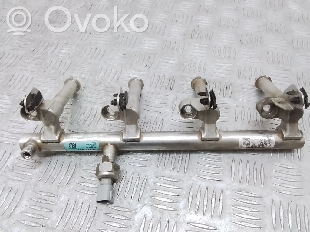 Volvo XC60 Polttoainepääputki 