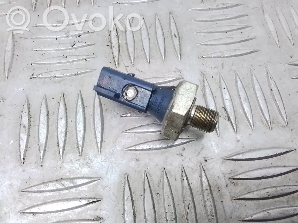 Volkswagen Jetta USA Sensor de presión del aceite 