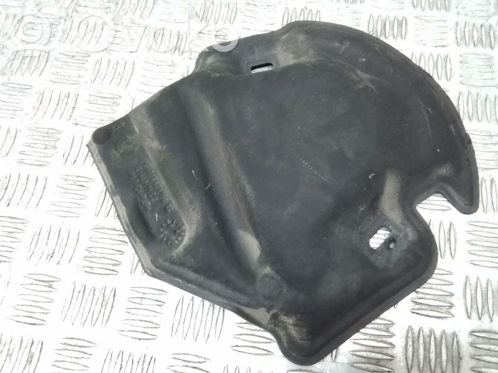 BMW i3 Heat shield in engine bay 