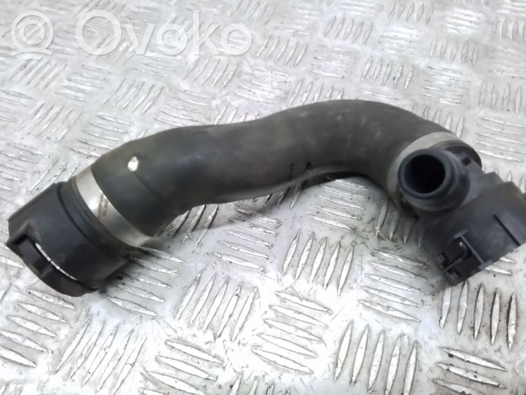 BMW X5 E70 Engine coolant pipe/hose 