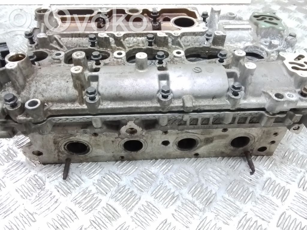 Volvo S90, V90 Engine head 