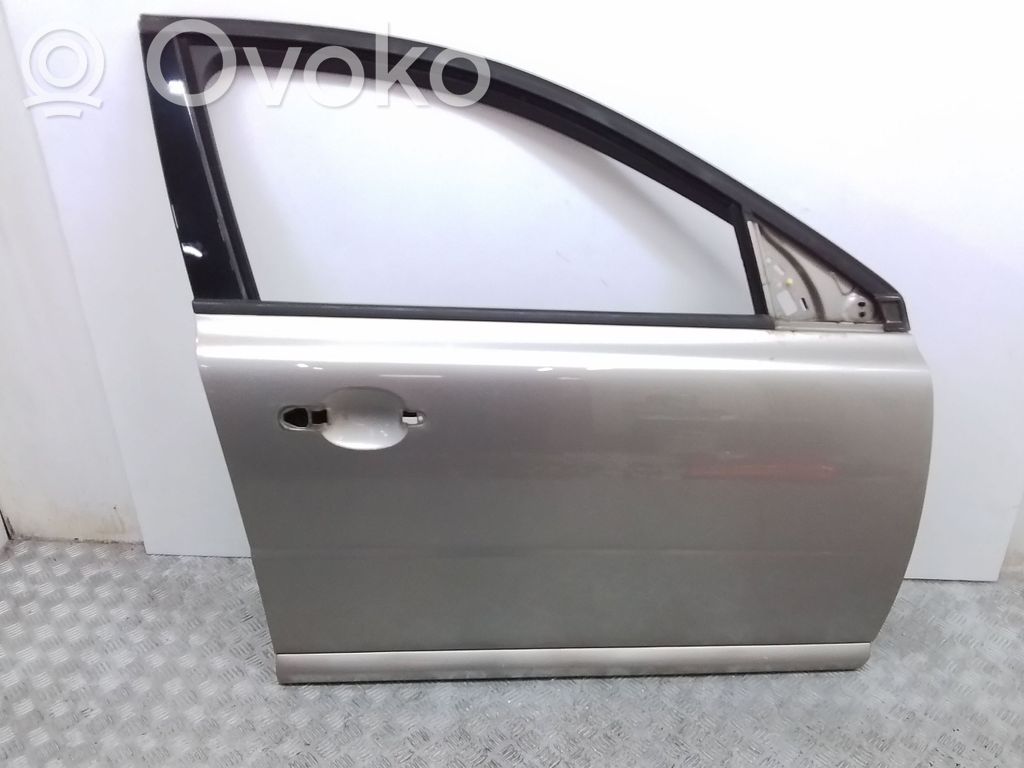 Volvo V70 Priekinės durys 