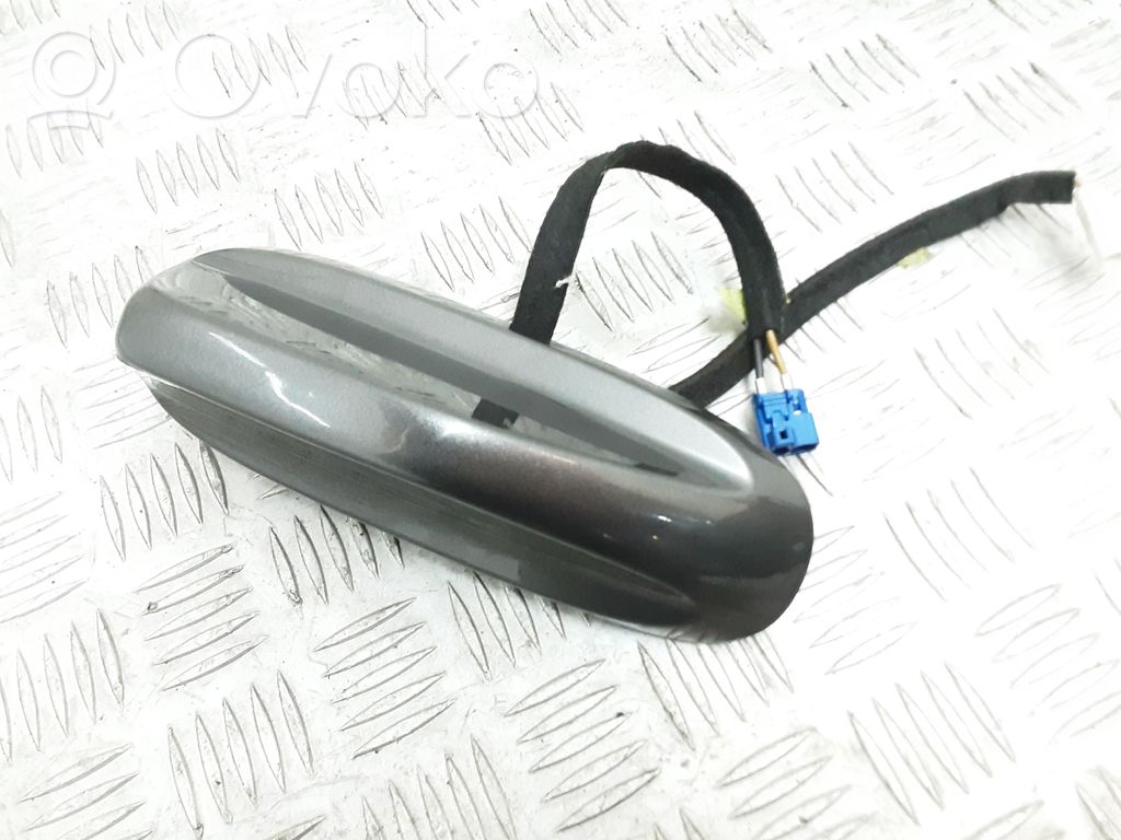 Chrysler Pacifica GPS-pystyantenni 
