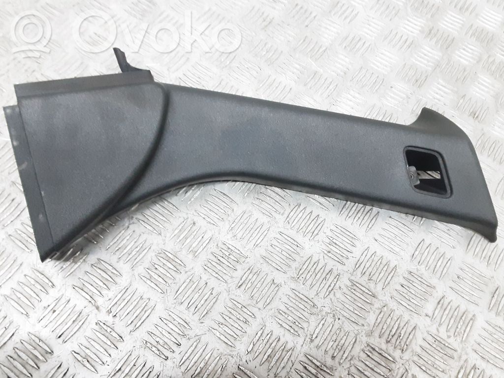 Volvo V50 Kita salono detalė 
