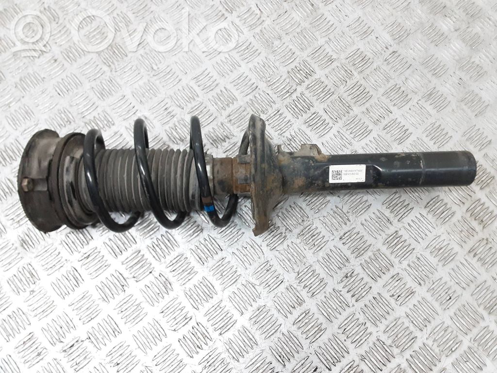 Volkswagen Golf VII Amortyzator przedni 
