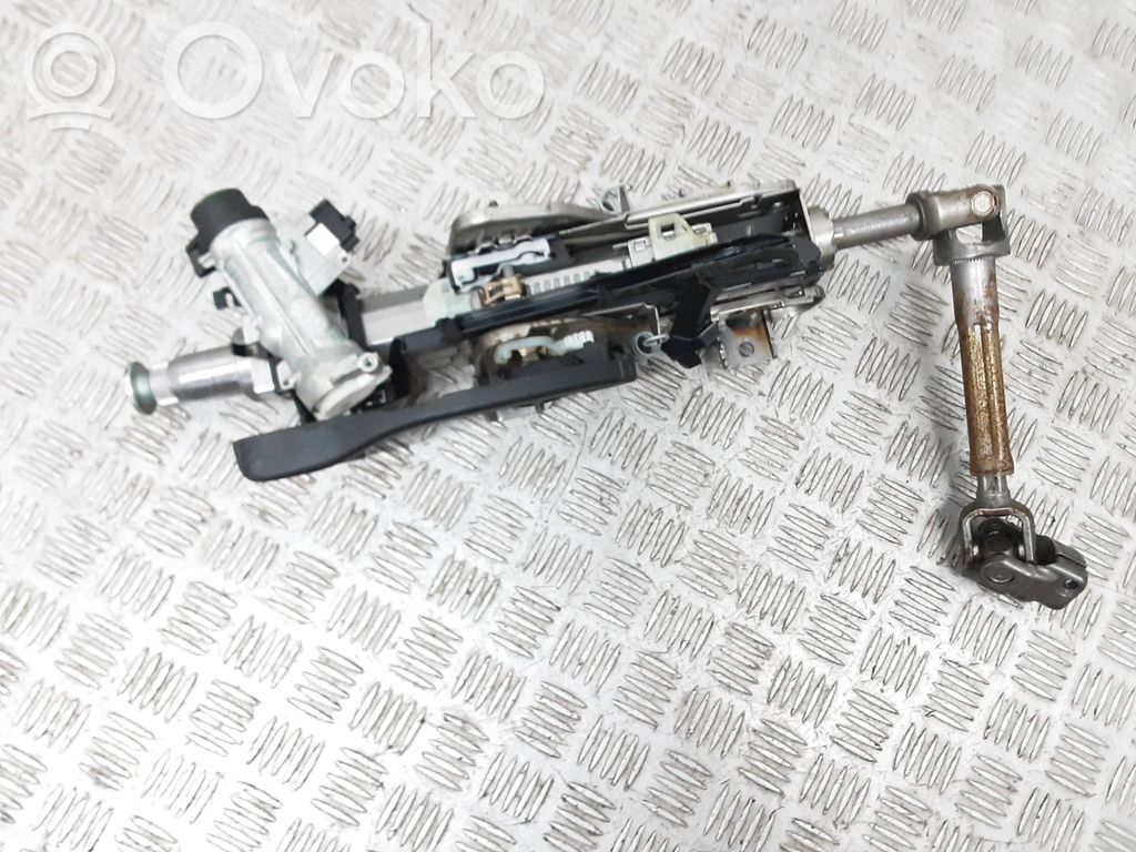 Volkswagen Golf VII Steering wheel axle 