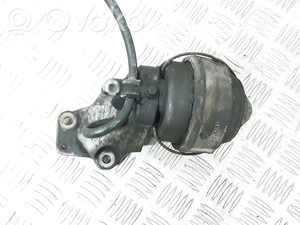 Engine mount bracket   30680751,30741567