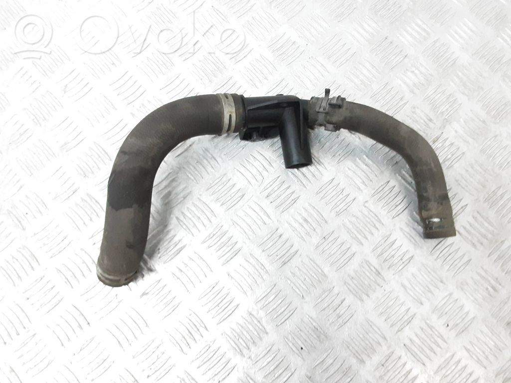 Volvo V50 Conductă/furtun lichid de răcire motor 