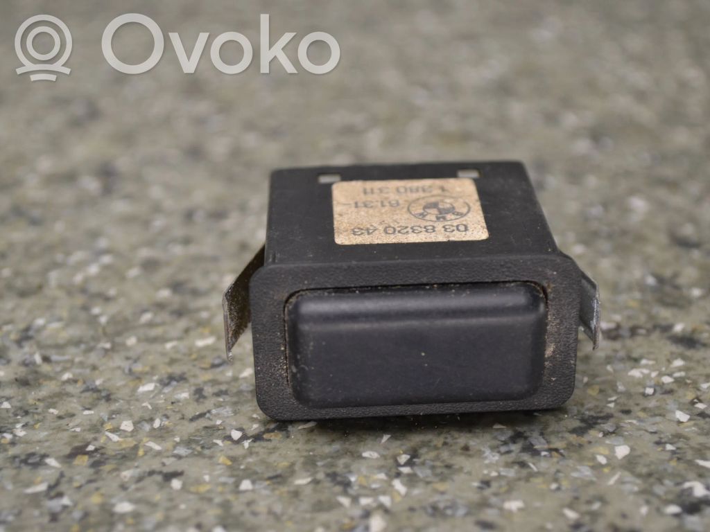 Sumuvalojen kytkin   1380311