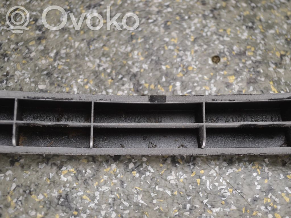 BMW 7 E65 E66 Osłona dolna słupka / B 