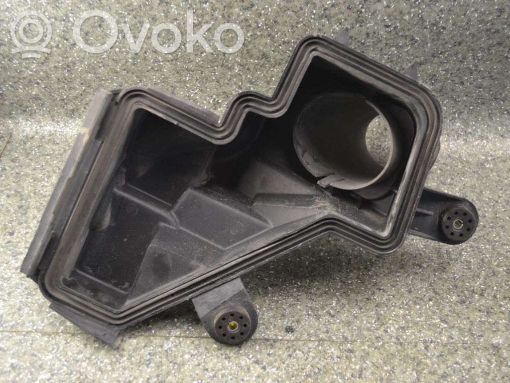 BMW 7 E65 E66 Luftfilterkasten 