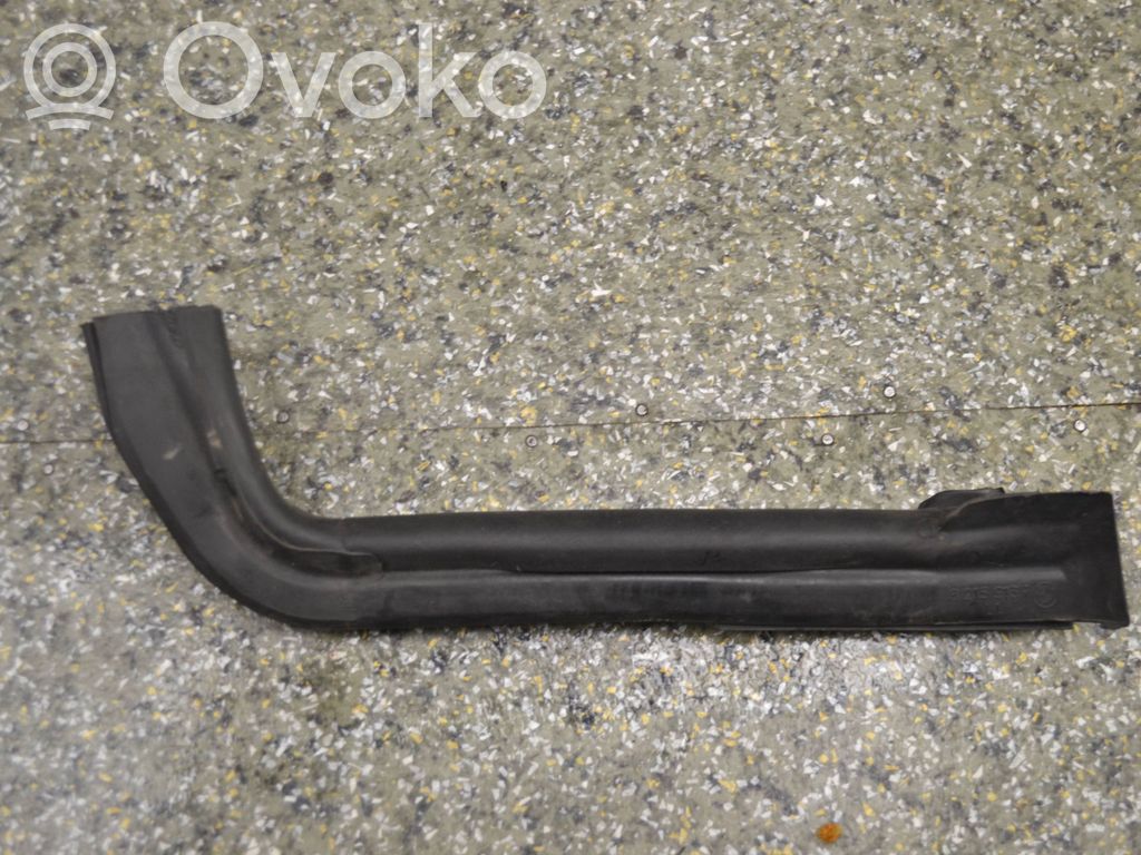 BMW 3 E46 Guma variklio skyriaus 