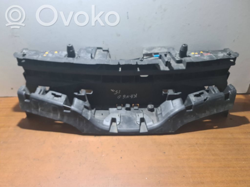 Renault Kangoo II Belka zderzaka przedniego 