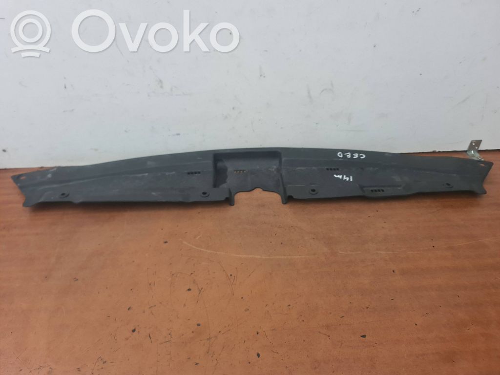 KIA Ceed Radiator trim 