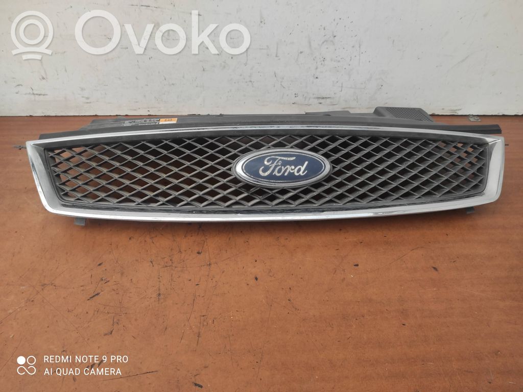 Ford Focus C-MAX Etusäleikkö 