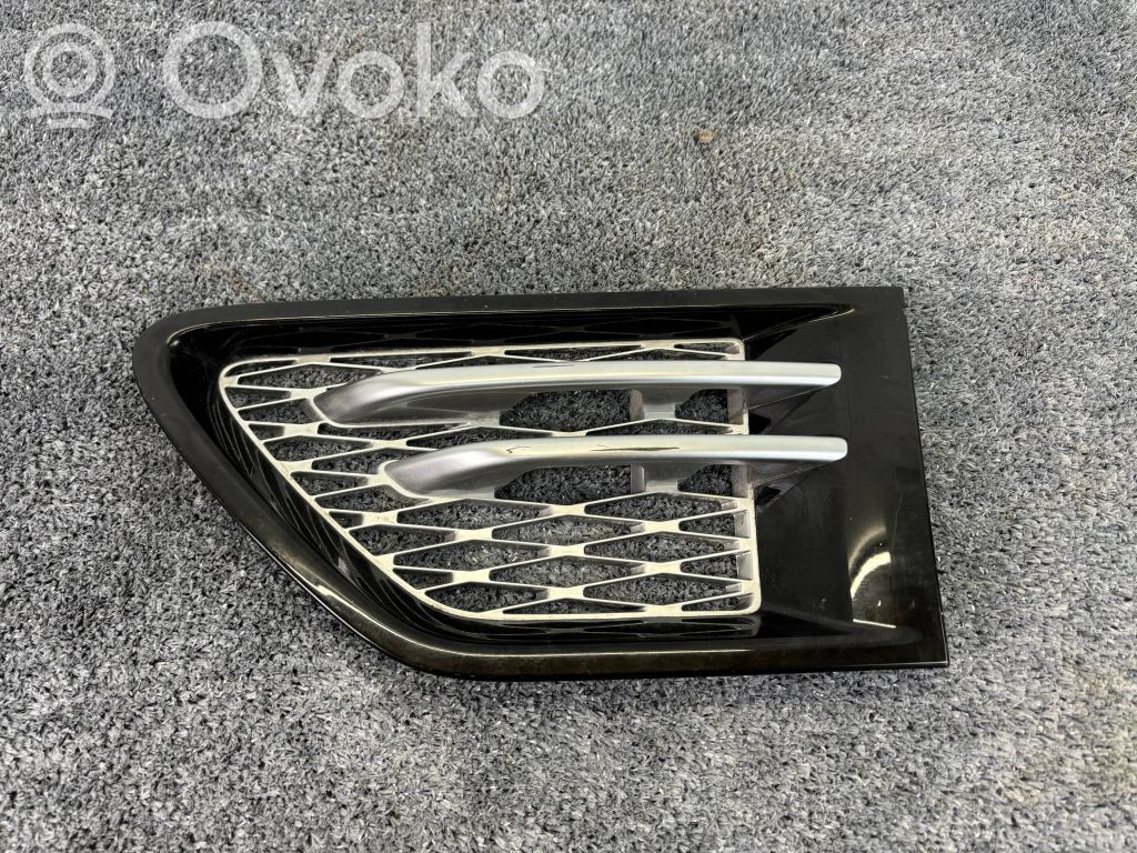 Land Rover Range Rover Sport L320 Režģis spārnā 