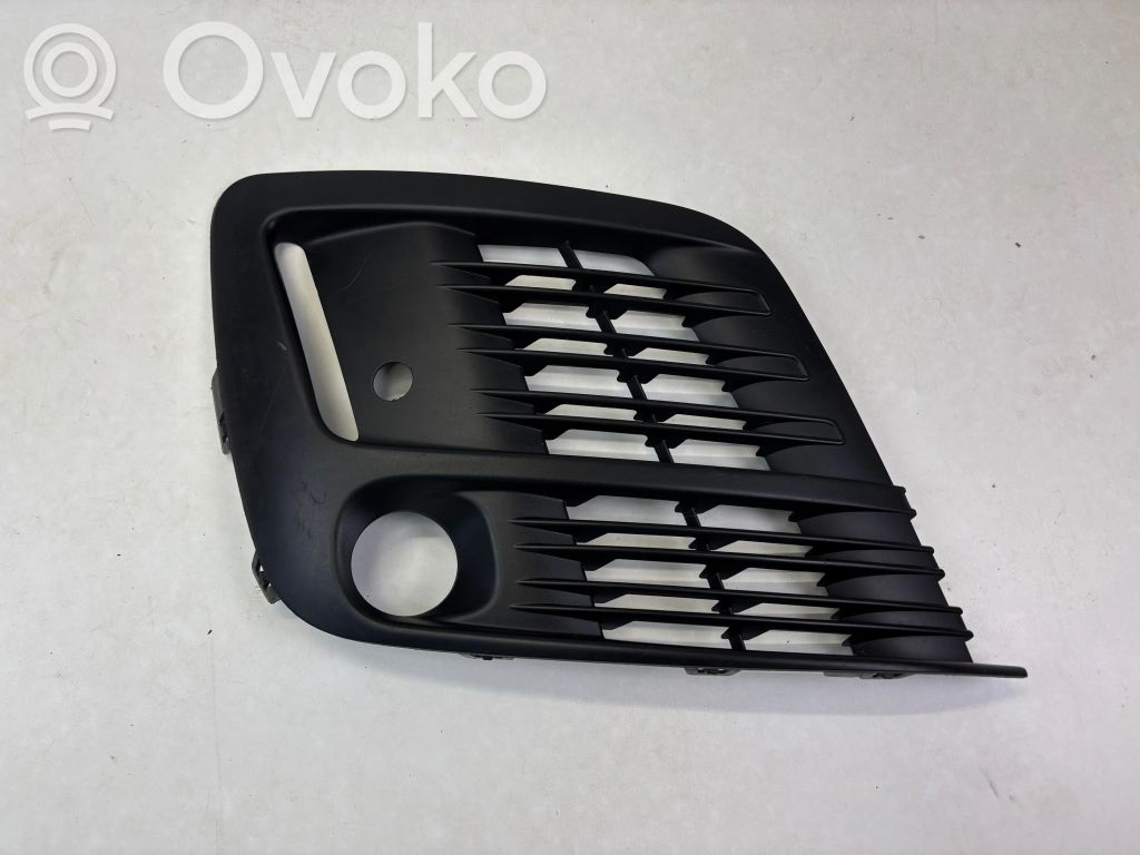 Citroen Jumpy Front bumper lower grill 