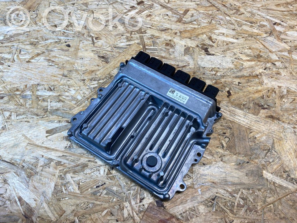 BMW 7 G11 G12 Engine control unit/module 