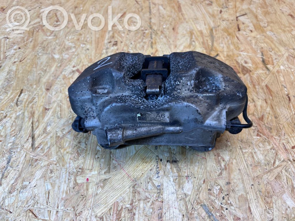 BMW 5 G30 G31 G38 Etujarrusatula 