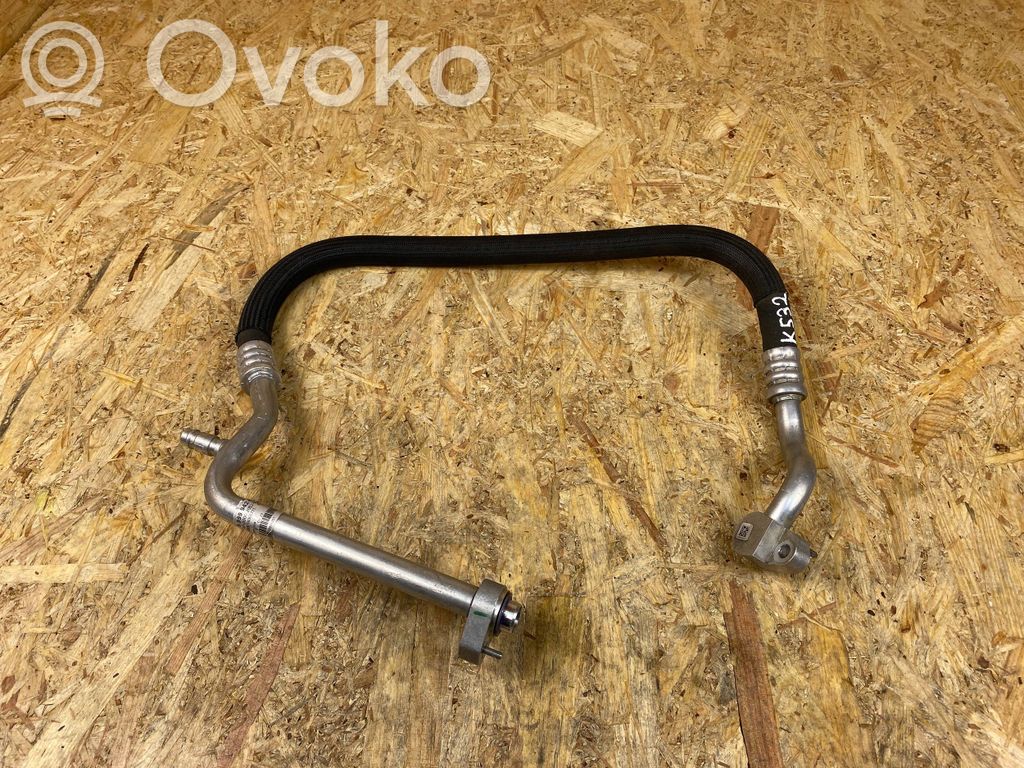 BMW 3 G20 G21 Air conditioning (A/C) pipe/hose 