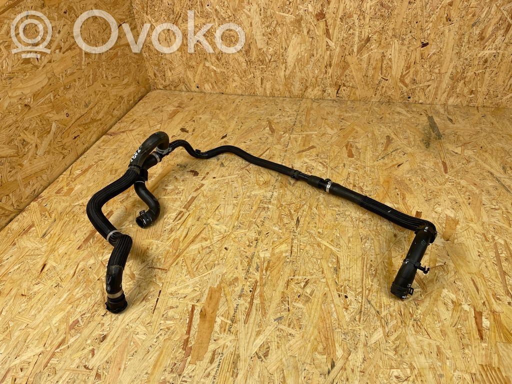 Engine coolant pipe/hose   L9D38D152AA,XC7V0