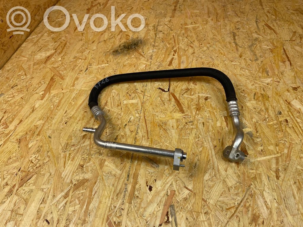 BMW 3 G20 G21 Air conditioning (A/C) pipe/hose 