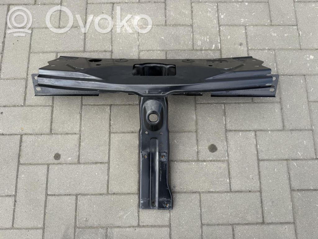 Dacia Duster II Radiatorių panelė 