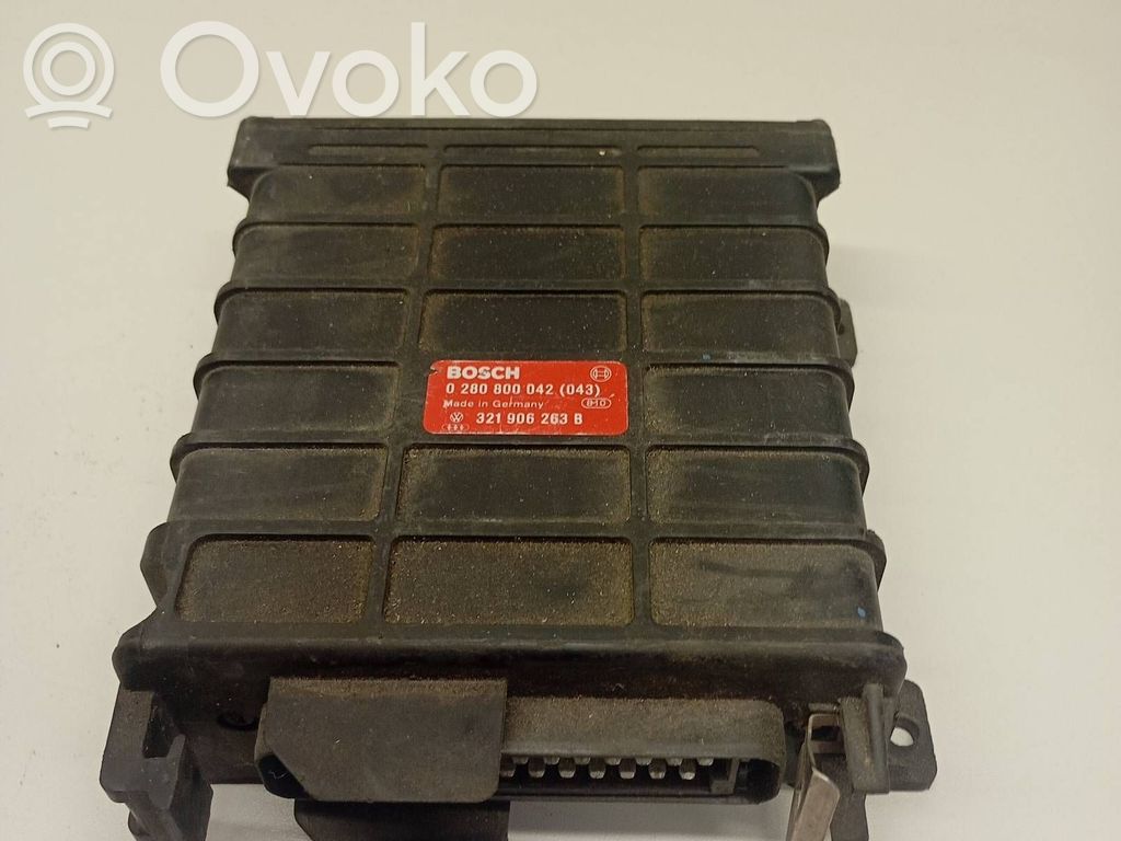 Engine control unit/module   321906263B