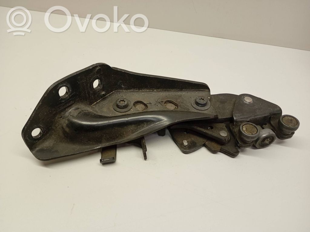 Fiat Qubo Sliding door lower roller guide/hinge 