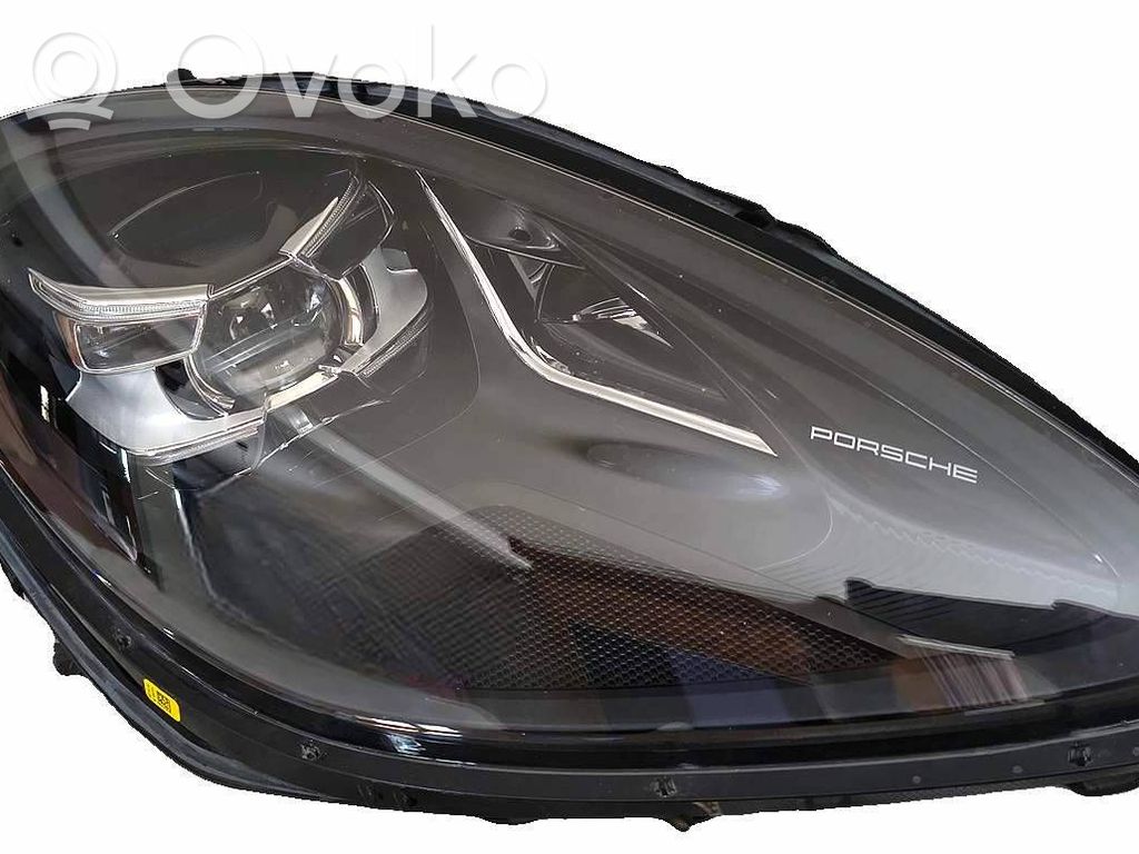 Porsche Macan (95B) Lampa przednia 