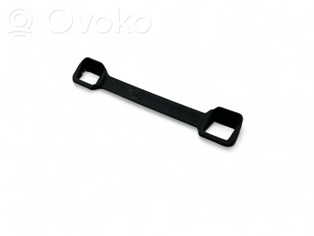 Inne części wnętrza samochodu   5H0867660C