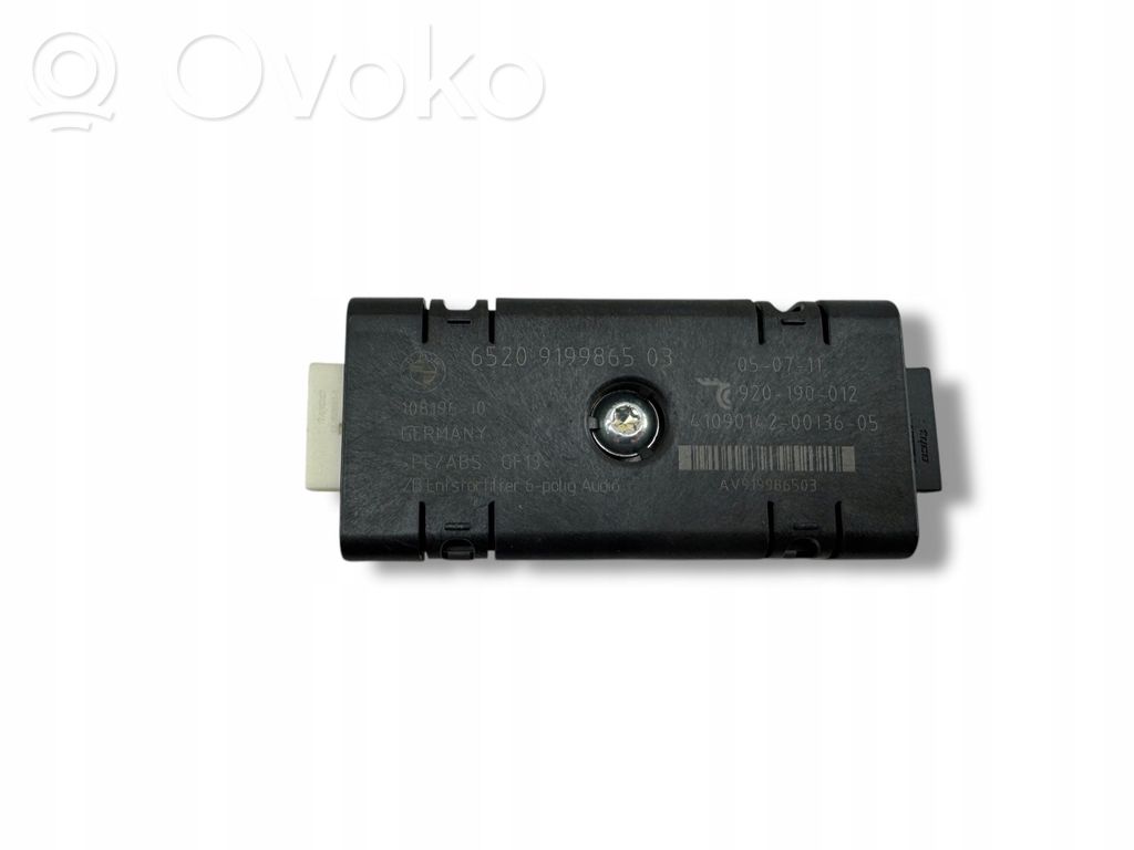 BMW 5 F10 F11 Aerial antenna amplifier 