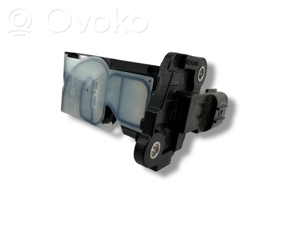 Toyota Yaris XP210 Débitmètre d'air massique 