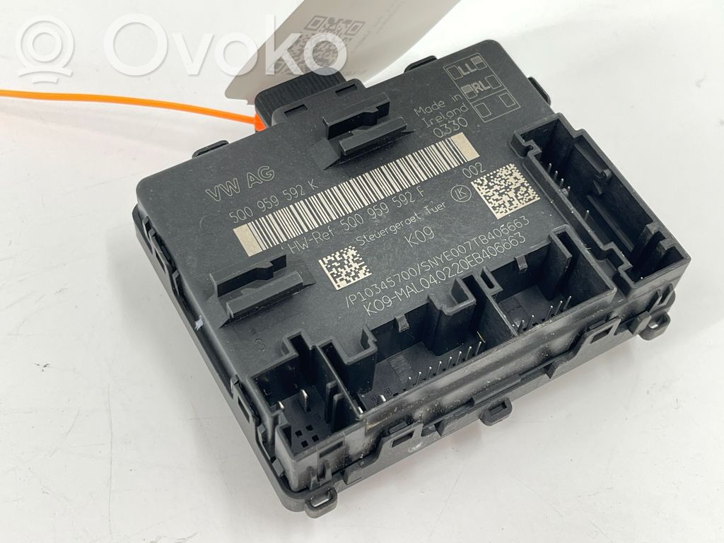 Volkswagen Golf VII Door control unit/module 
