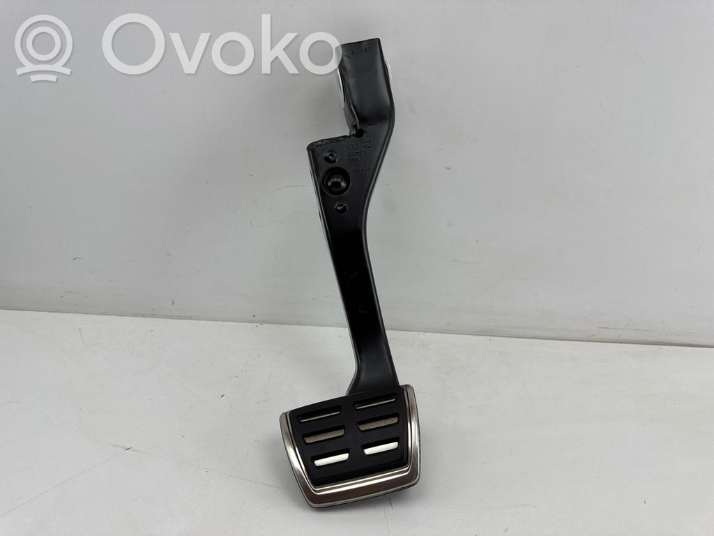 Volkswagen Golf VIII Pedal de freno 