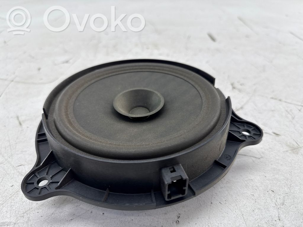 Rear door speaker   281569U00A,7606500485