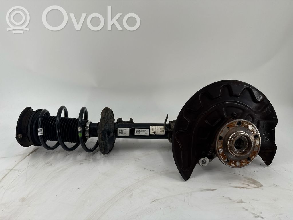 Volkswagen Golf VIII Achsschenkel vorne 