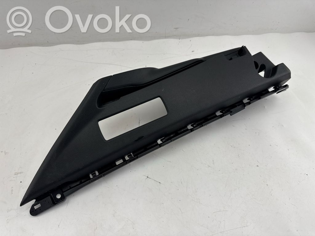 Toyota Corolla E210 E21 Boczek / Tapicerka / bagażnika 