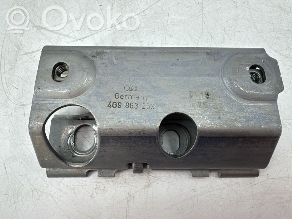 Audi RS6 C7 Tie down hook / loop 
