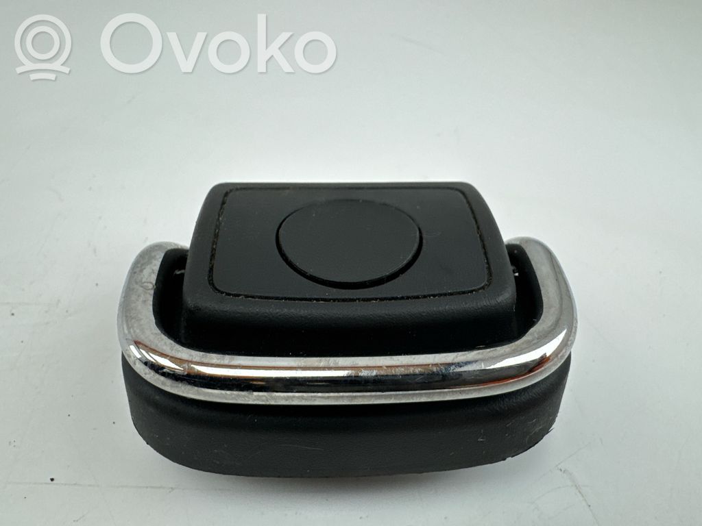 Audi RS6 C7 Tie down hook / loop 