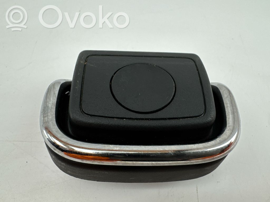 Audi RS6 C7 Tie down hook / loop 