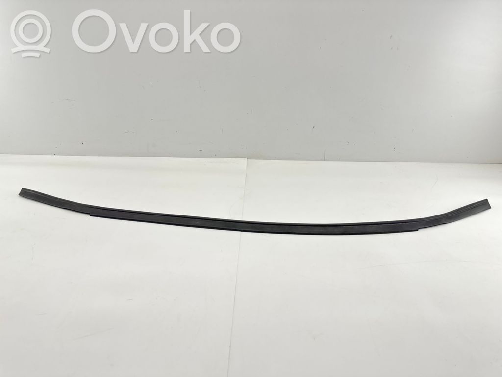 BMW 3 F30 F35 F31 Guma variklio skyriaus 