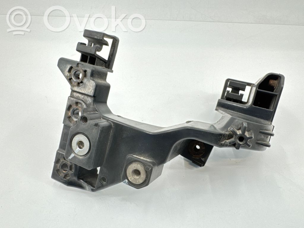 KIA Ceed Headlight/headlamp mounting bracket 