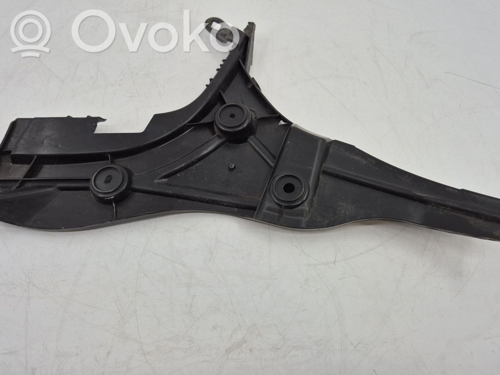 Audi A3 S3 8V Soporte de montaje del parachoques trasero 