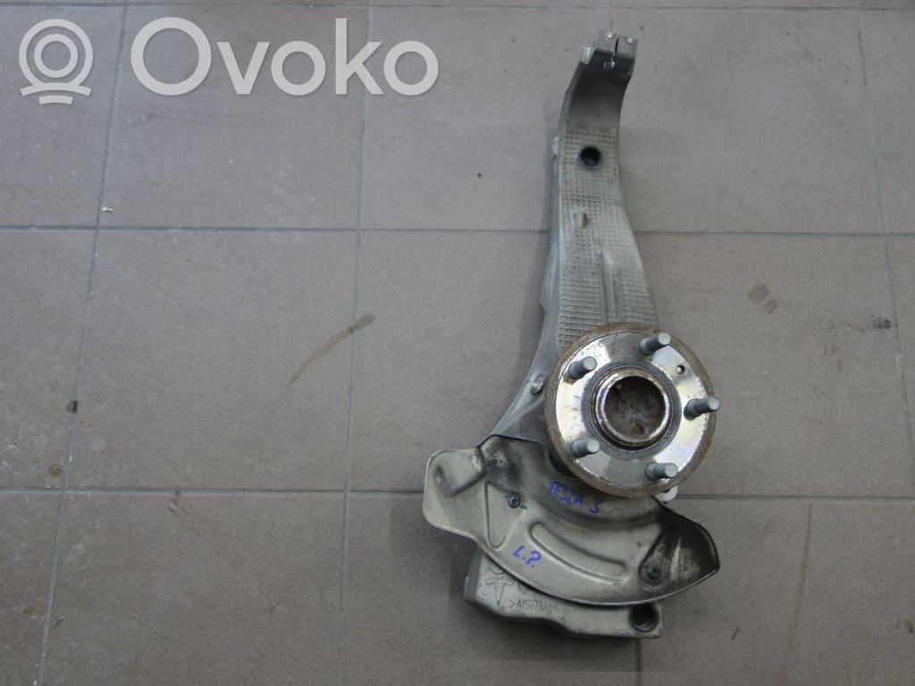 Tesla Model S Front wheel hub spindle knuckle 
