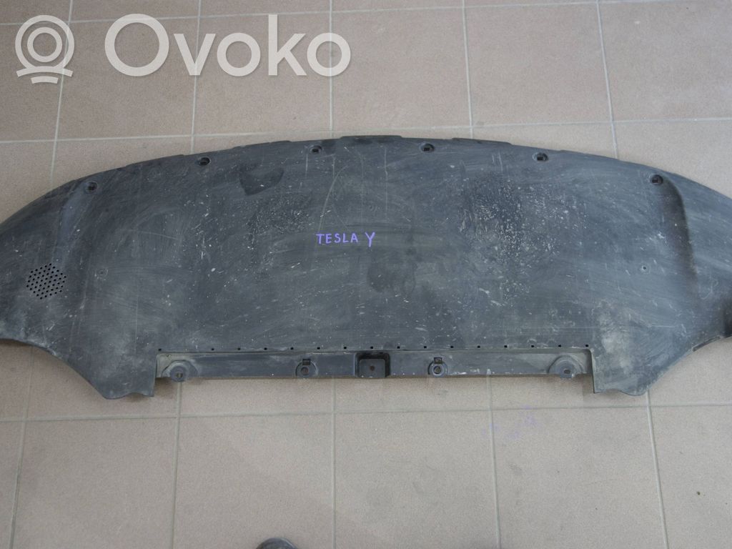 Engine splash shield/under tray   161357900A,160530,DE1605